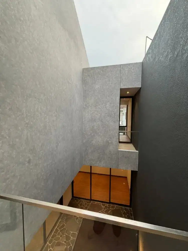 Dijual Rumah Baru siap Huni 2 lantai tipe industriial di Telaga Bodas