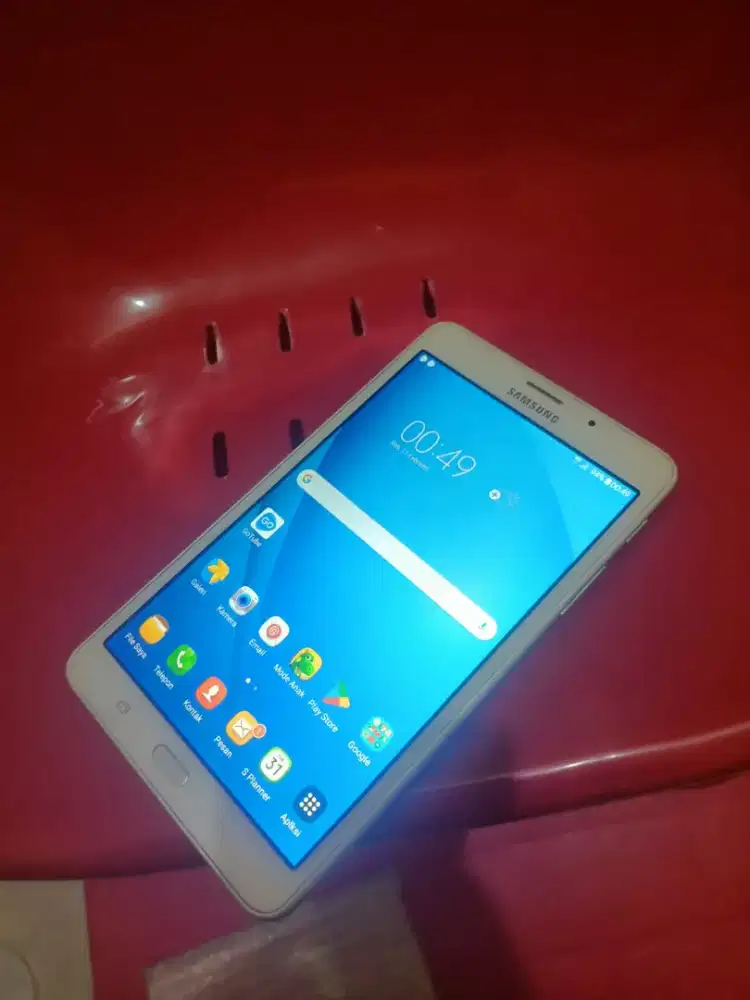 Samsung TAb A SM-T285 Ram 1,5/8  normal semua msh orisinil  batangan