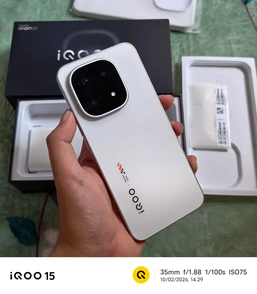 iqoo 15 16/1TB Resmi