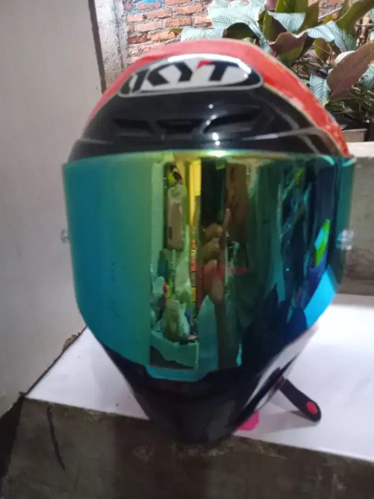 Helm Fullface KYT NHK
