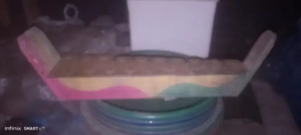 Menjual alat musik tradisional