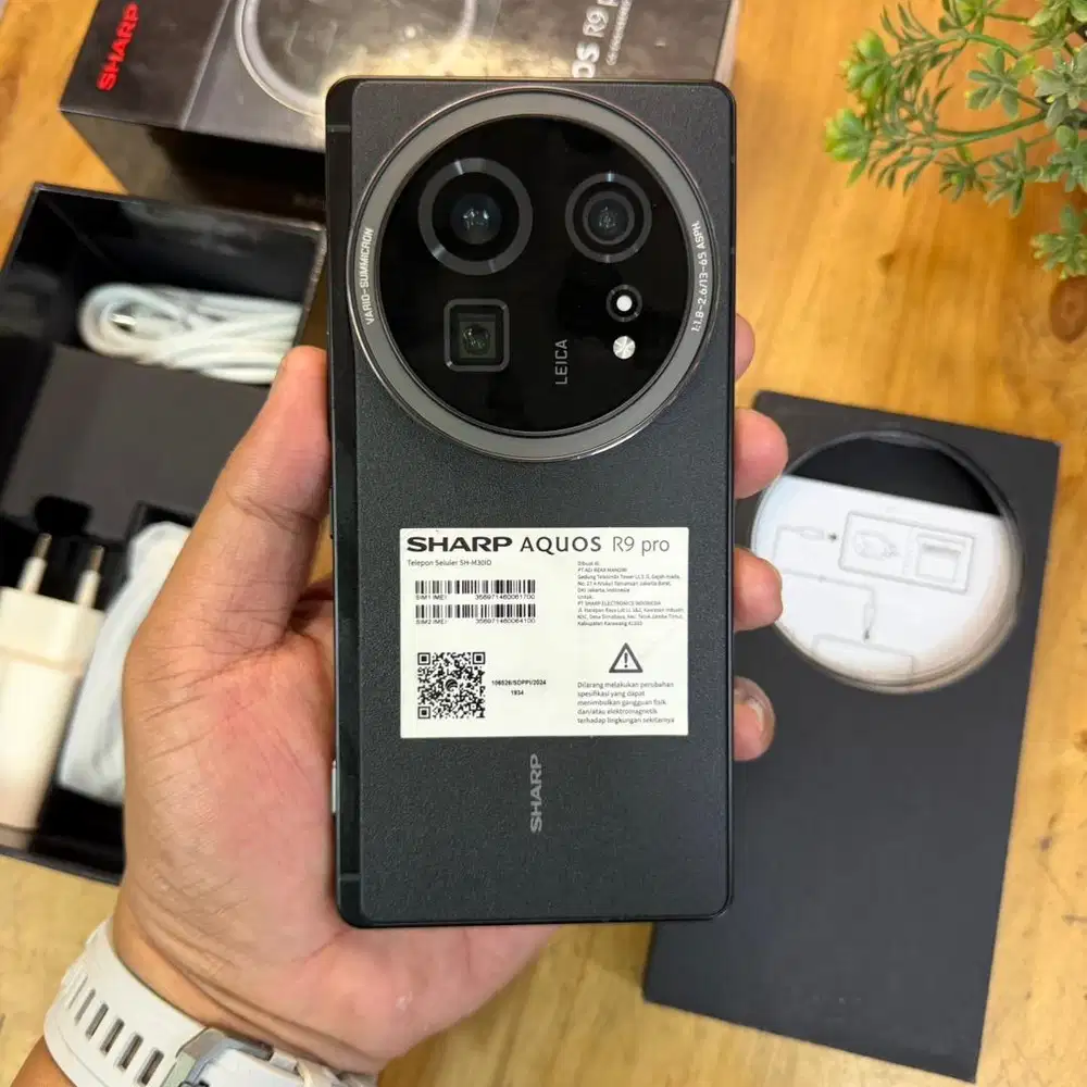 Sharp Aquos R9 Pro 5G 12/512GB Leica sumillux Super Mulus Garansiresmi