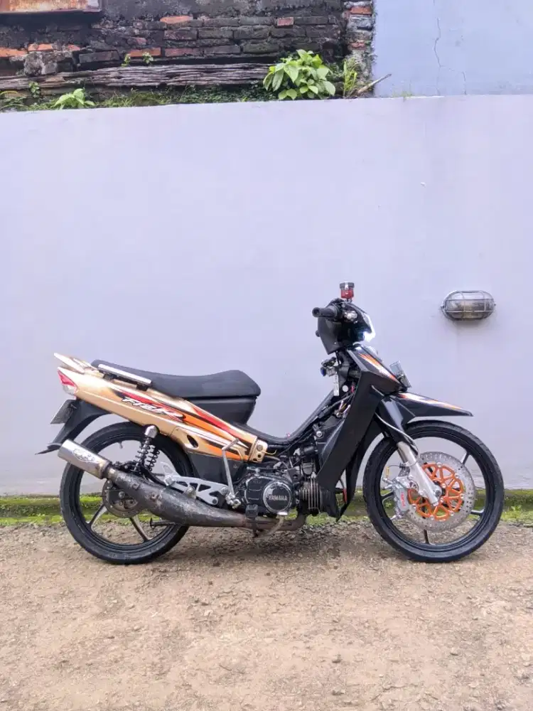 Dijual fiz r 2000 milenium