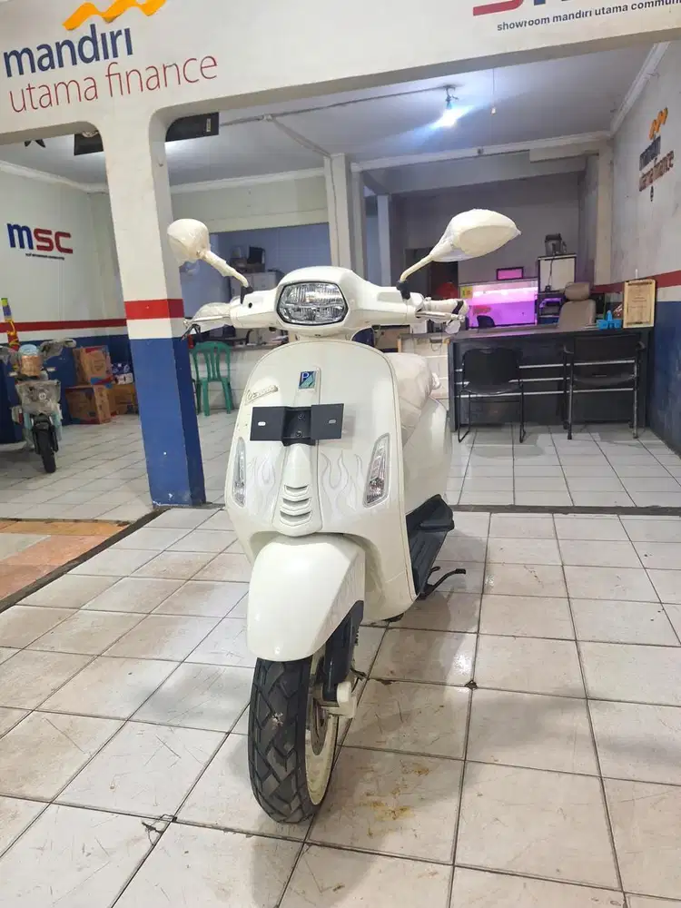 KM 0 || VESPA SPRINT 2022 FULL ORISINIL BERGARANSI DP HANYA 20 JT