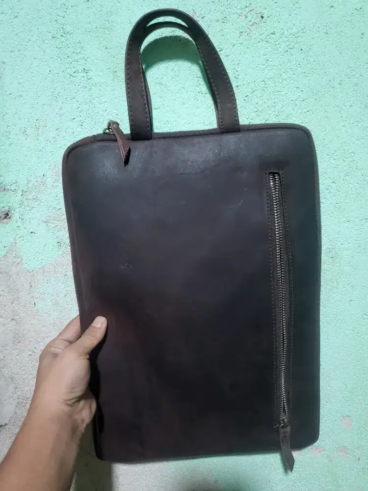 Habdbag laptop kulit asli