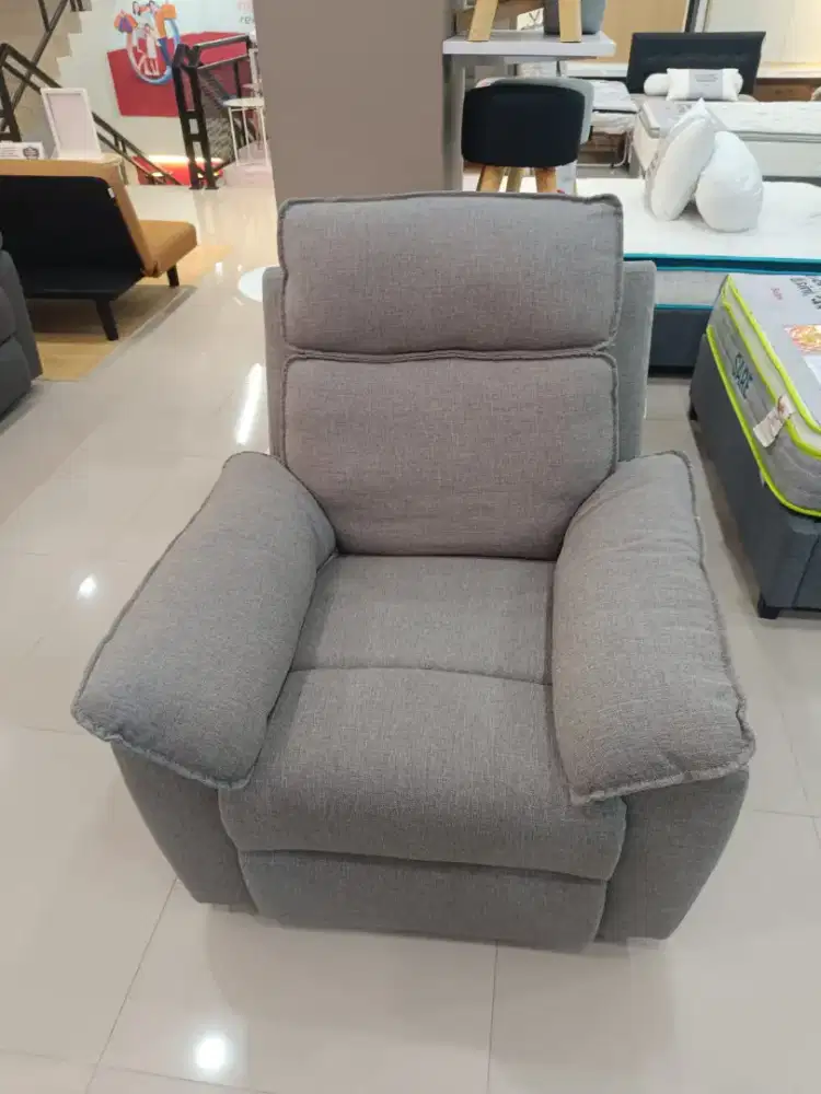 Selma Neo Lorry Sofa Recliner Fabric 1 Seater Abu-Abu