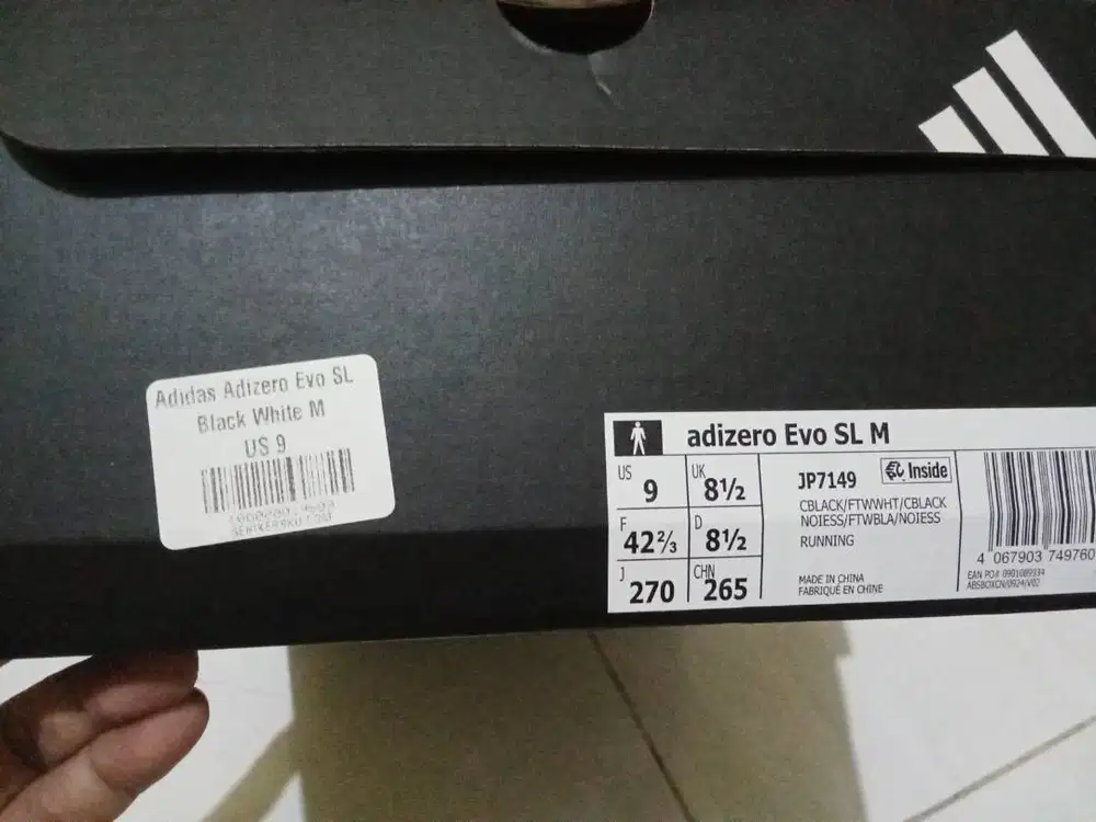 Masih baru blm pernah dipakai Adidas Original Asli