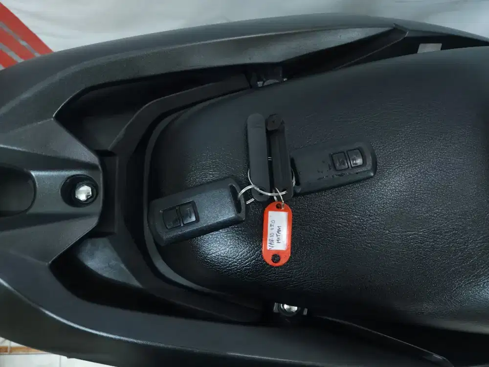 ( KREDIT DP 500 RB ) VARIO 15O TH 2021 SPECIAL EDITION VELG GOLD