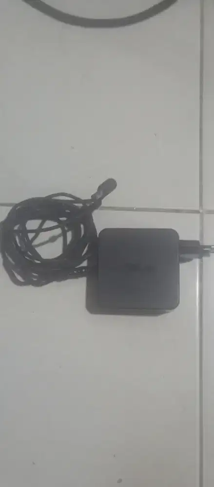 ADAPTER ASUS ORIGINAL