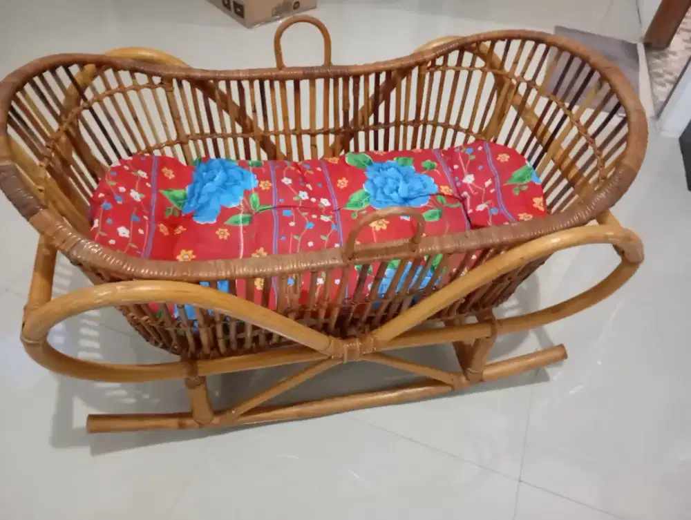 JUAL MURAH AYUNAN ROTAN BAYI
