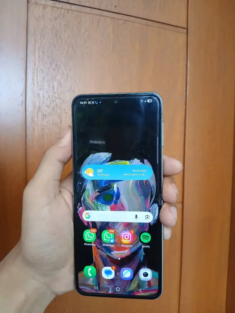 Samsung Galaxy Z Flip 4