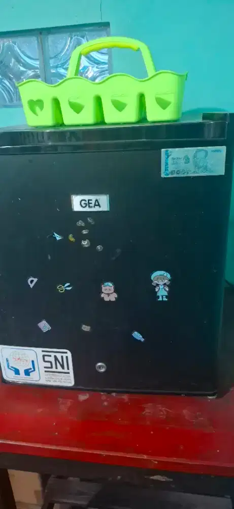 Kulkas Mini, Kulkas Kecil, Kulkas untuk anak Kost