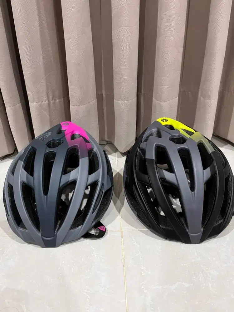 Helm Polygon Rustle Grey Green Pink