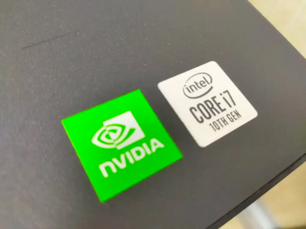 Dijual laptop dell Intel core i7 gen 10 Dual VGA Intel UHD+VGA NVDIA 2