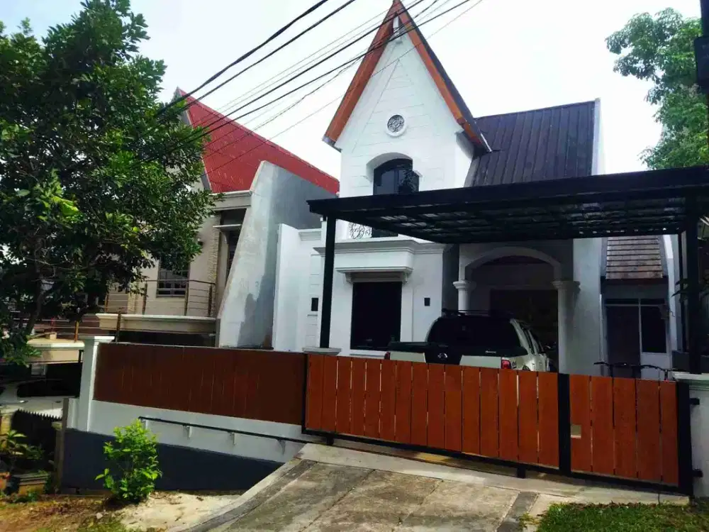 DIJUAL RUMAH BUKIT GOLF SIAP HUNI !!