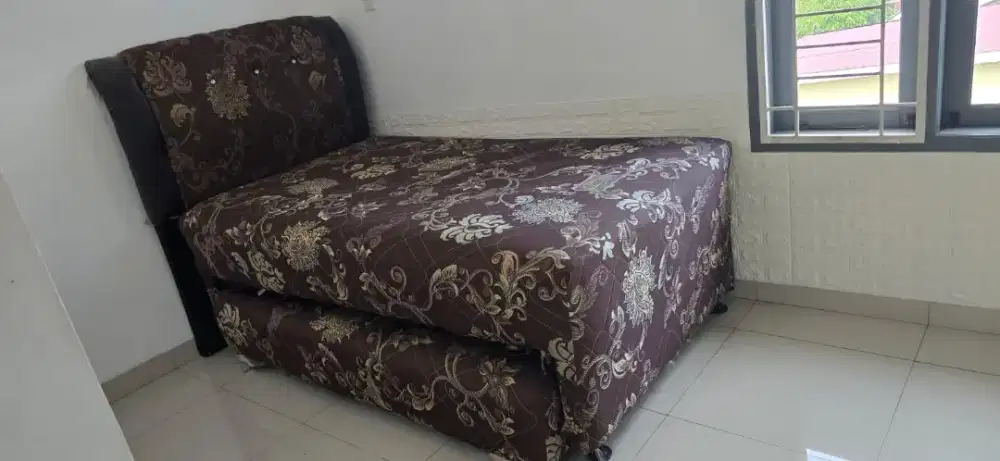 Dijual Tempat Tidur - Kasur Spring Bed 2 tingkat Uk. 120 x 200