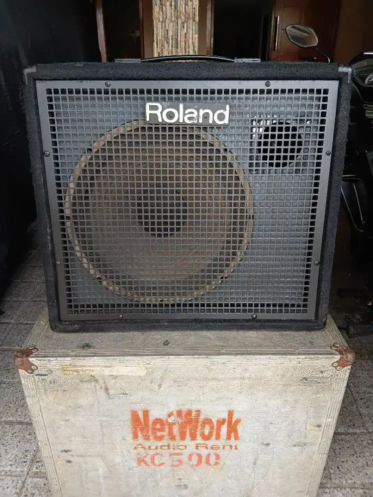 Roland kc500 USA pakai hardcase original normal jaya