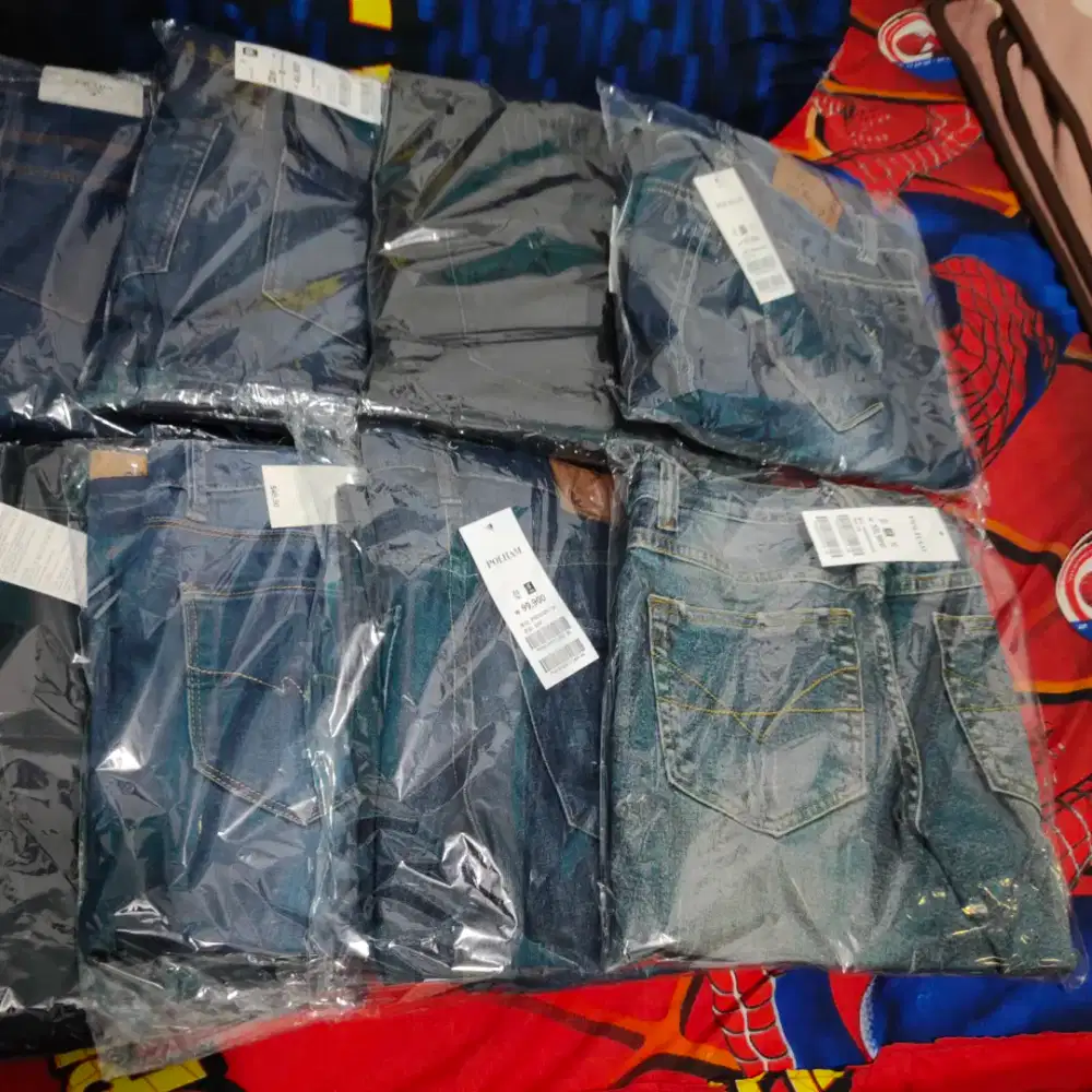 Borongan celana jeans wanita sisa jualan ada 1 lusin