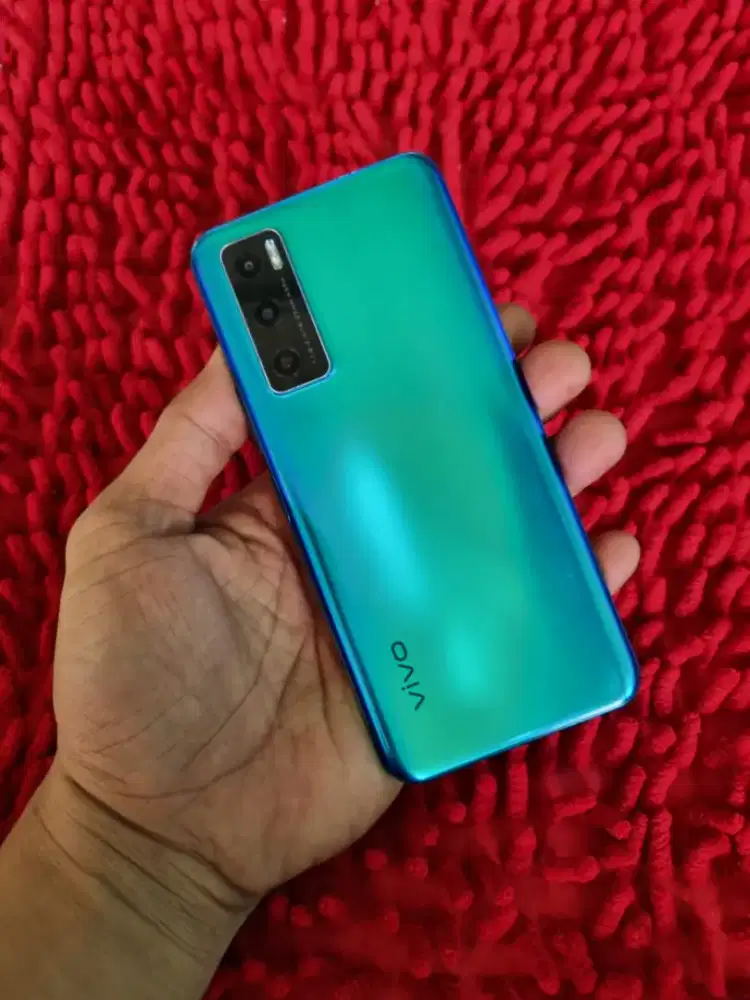 Vivo v30 SE NFc layar amoled ram 8+5/128 mulus hp charger aja