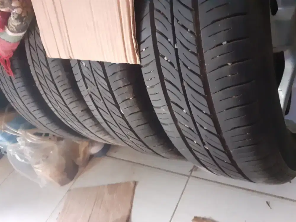 Ban dan plank  k empatnya