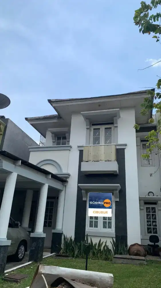 Di sewakan rumah rapi siap huni . Kota wisata cibubur.