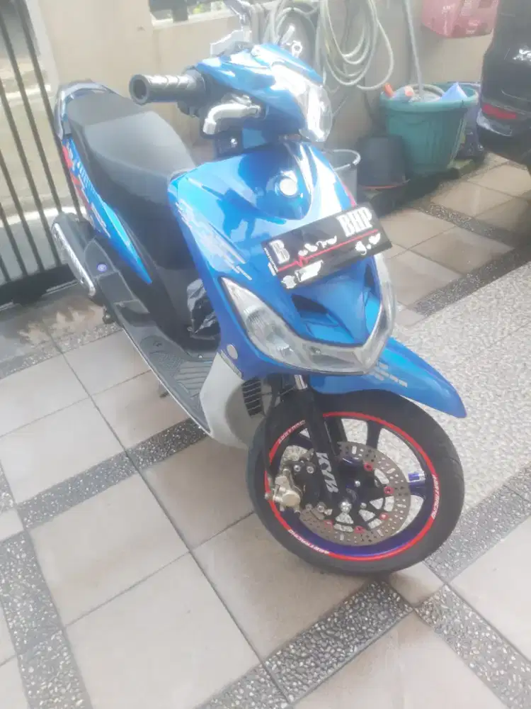 Mio smile 2011 Warna Biru