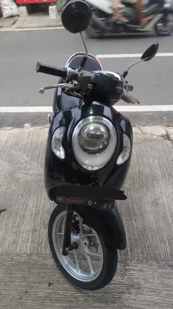 Scoopy Prestige 2021