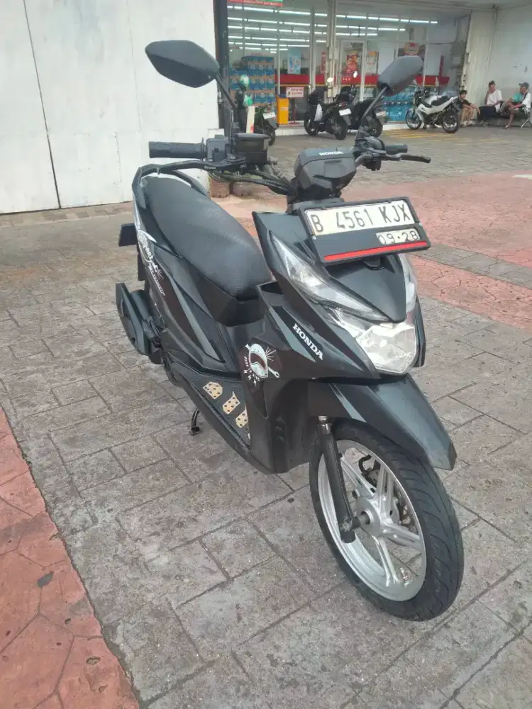 Honda beat street 2018
