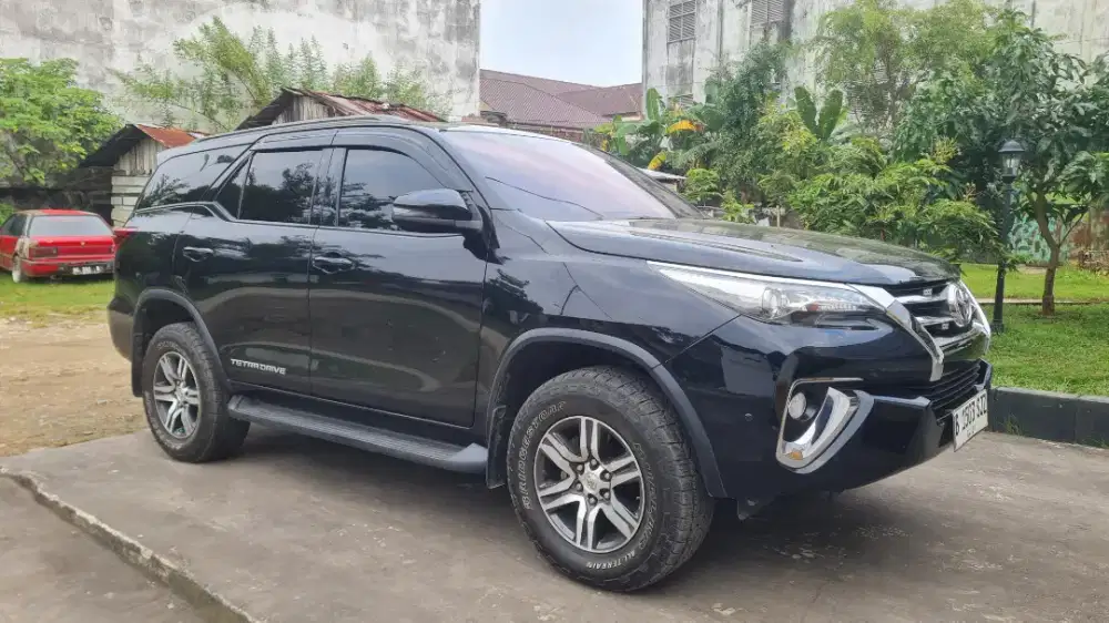 (Tangan 1) Toyota Fortuner 2.4G 4x4