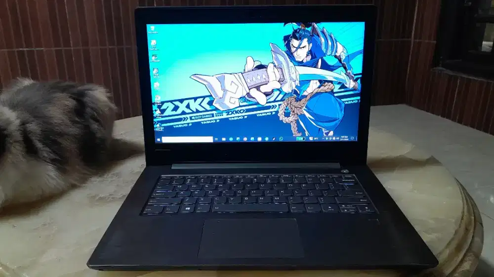 Laptop Lenovo V330 core i3 Ram 8GB DDR4 ssd m2 128GB Backlight GEN 7