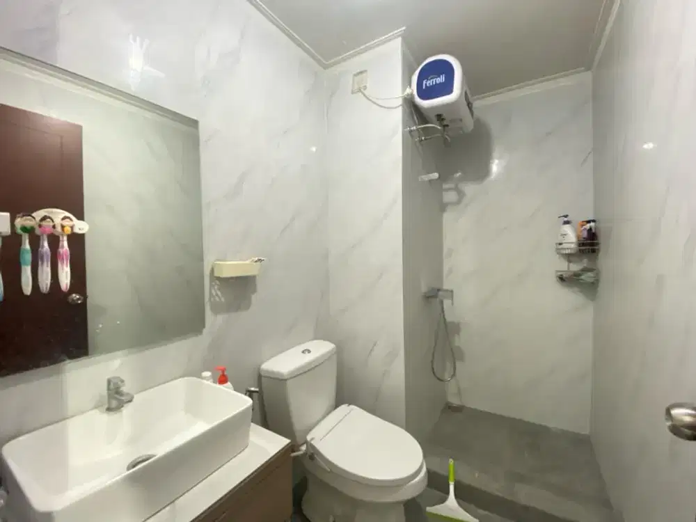 1 kamar furnish view CP SIAP HUNI Apt.Royal Mediterania Tanjung Duren