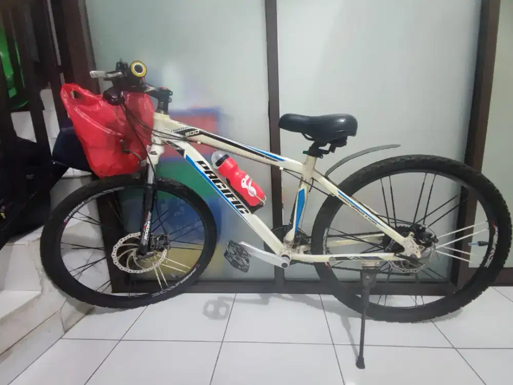 Sepeda gunung merk pacific