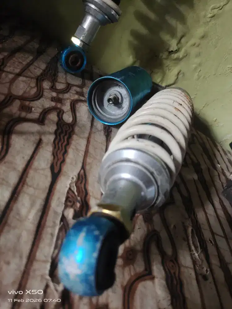 Shockbreaker ori berkualitas,  tabung, kondisi bagus, no bocor