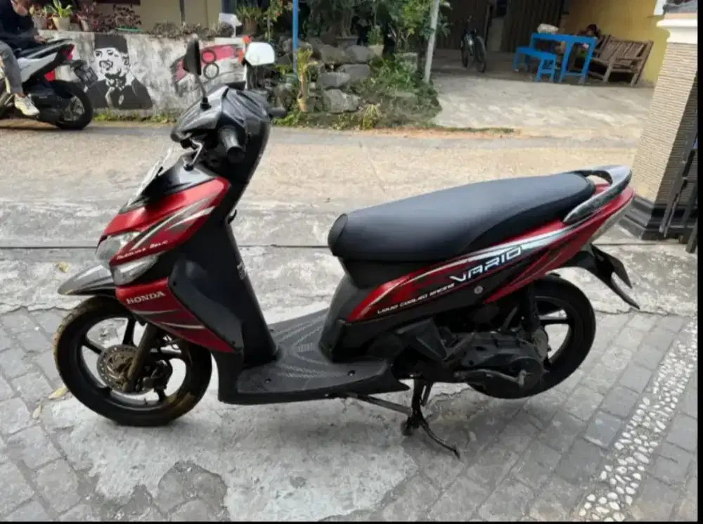 Vario THN 2012 plat AB sleman