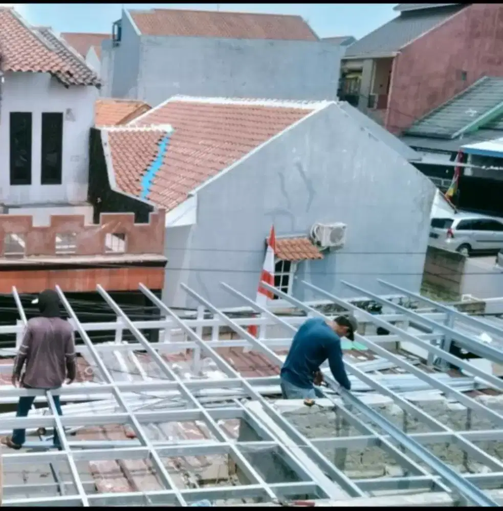 Tukang dan perbaikan atap bocor/rembes