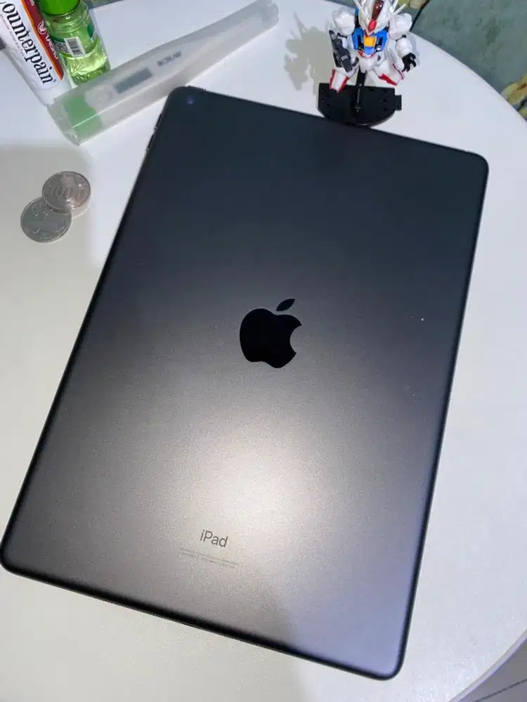 Ipad 9 grey inter