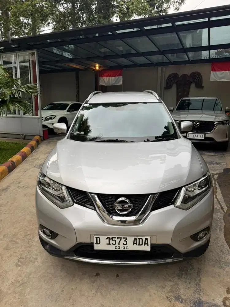Nissan xtrail 2.5 at 2015 silver km 67rb