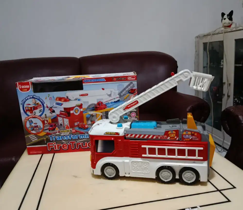 Mainan Mobil Pemadam Kebakaran