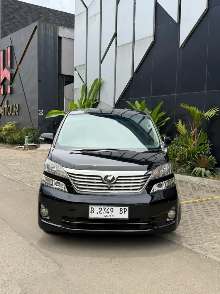 Toyota vellfire premium sound 2009 siap pakai