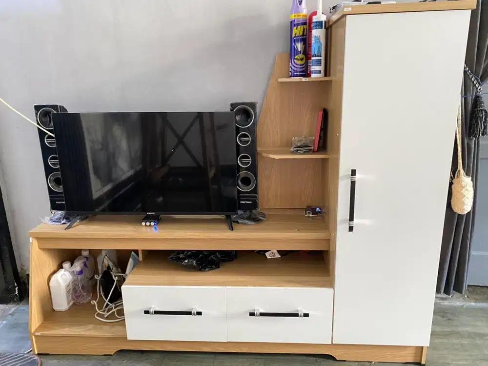 Di jual rak tv pemakaian pribadi