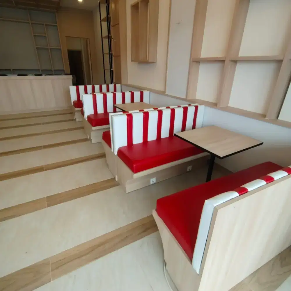 Service sofa dan costume