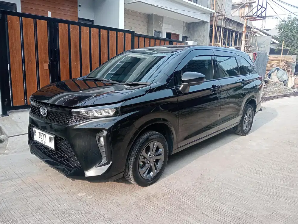 Daihatsu XENIA X MT 2024