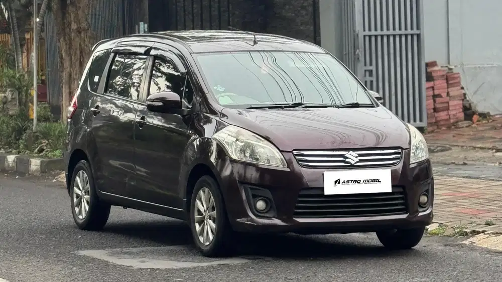 ERTIGA GL 2015 / 2014 Manual Bagus Murah Kredit Bekas Surabaya Lengkap