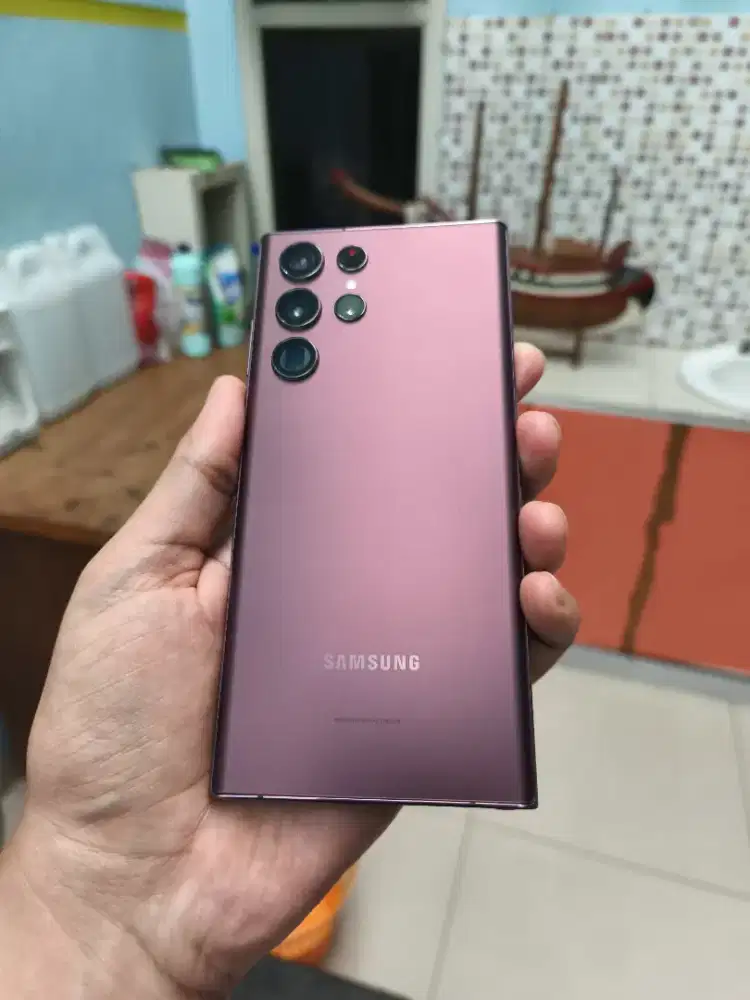 Samsung S22 ultra 12/256