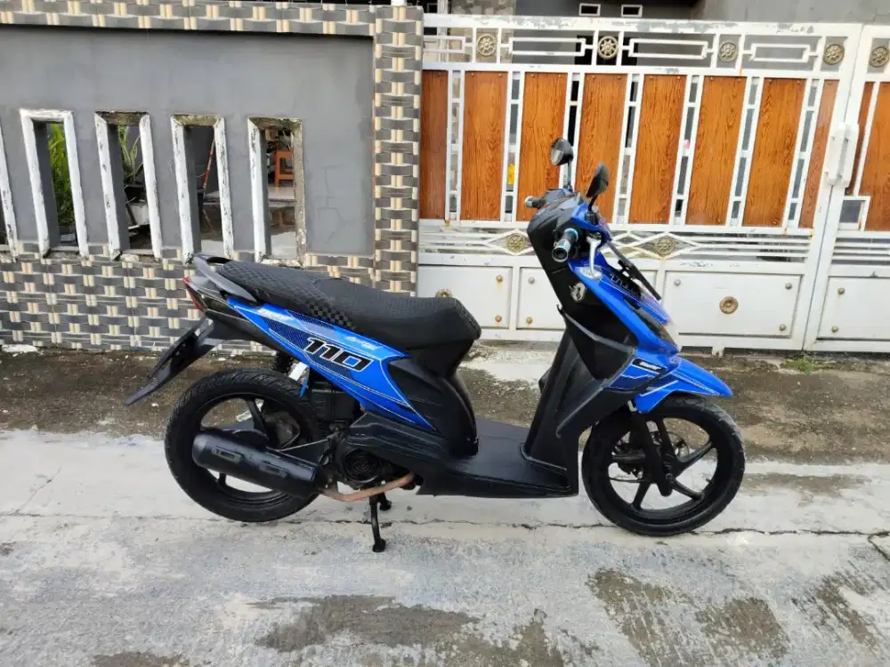 Honda beat karbu thn 2011 mesin cvt halus siap pakai di Tangerang