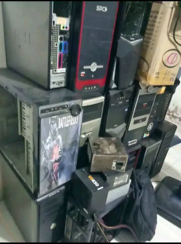 Tampung elektronik komputer