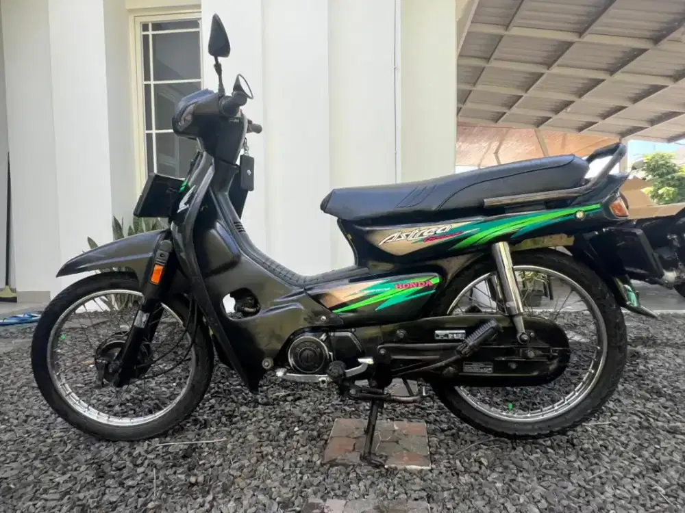 Dijual motor Astrea grand tahun 1997