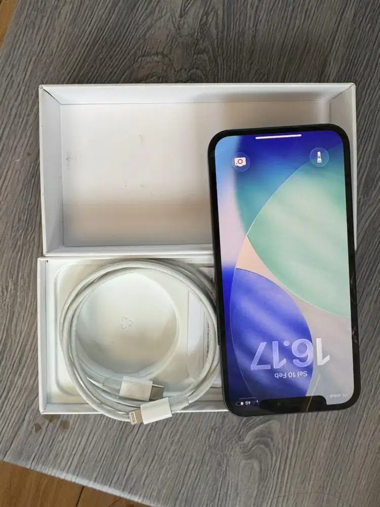 Iphone 12 64gb fullset no minus mulus