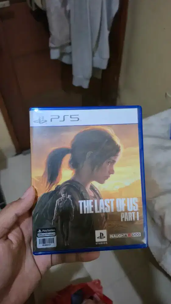 The last of us part 1 ps5 disc preloved like new