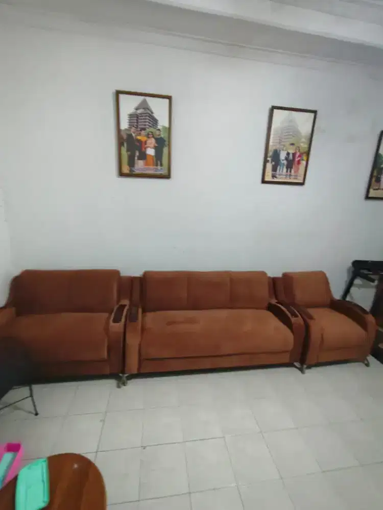 Service sofa dan costume sofa